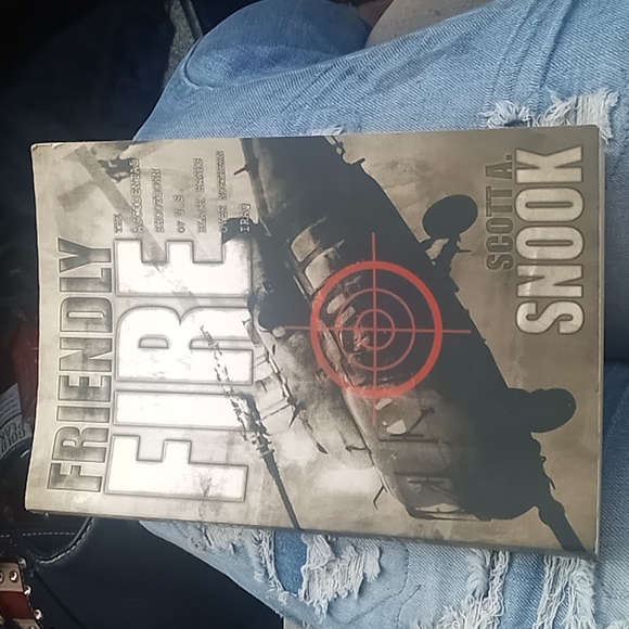 Books - Picture 1 of 6